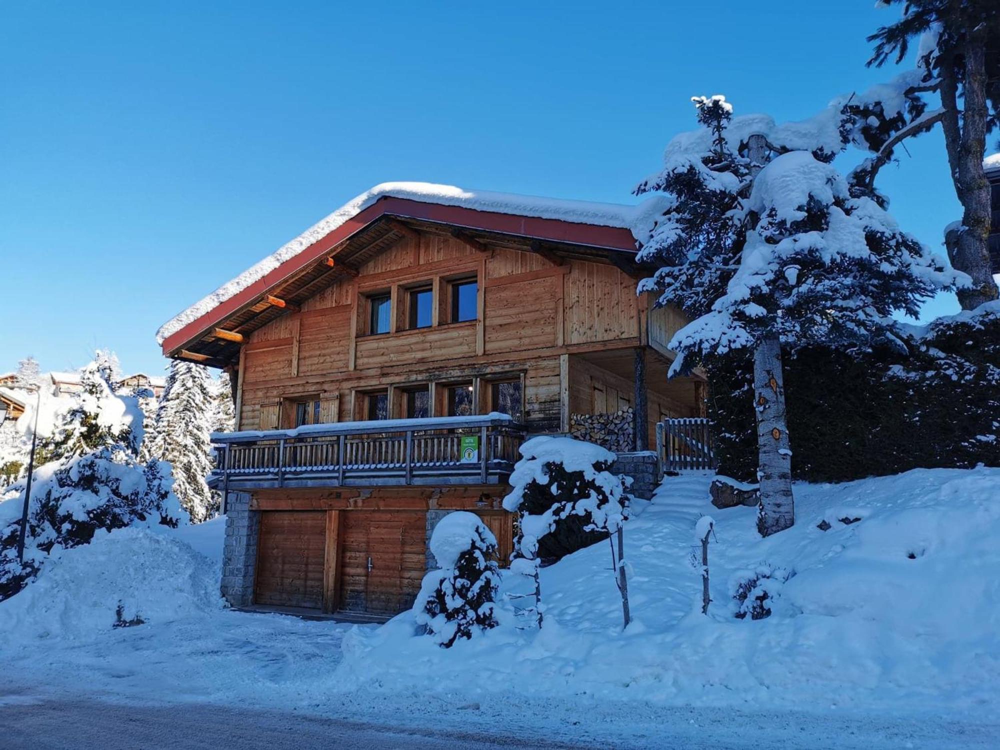 Chalet Au Calme Avec Sauna, Proche Des Pistes, Parking - Fr-1-598-123 *
